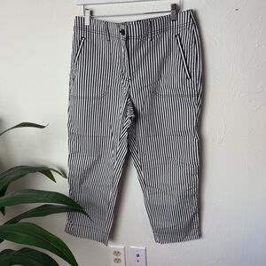 Chico’s Black & White Striped Ankle Pants Size 0.5 (US 6)